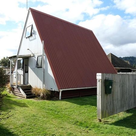 Central Ski Chalet - Ohakune Holiday Home Екстериор снимка