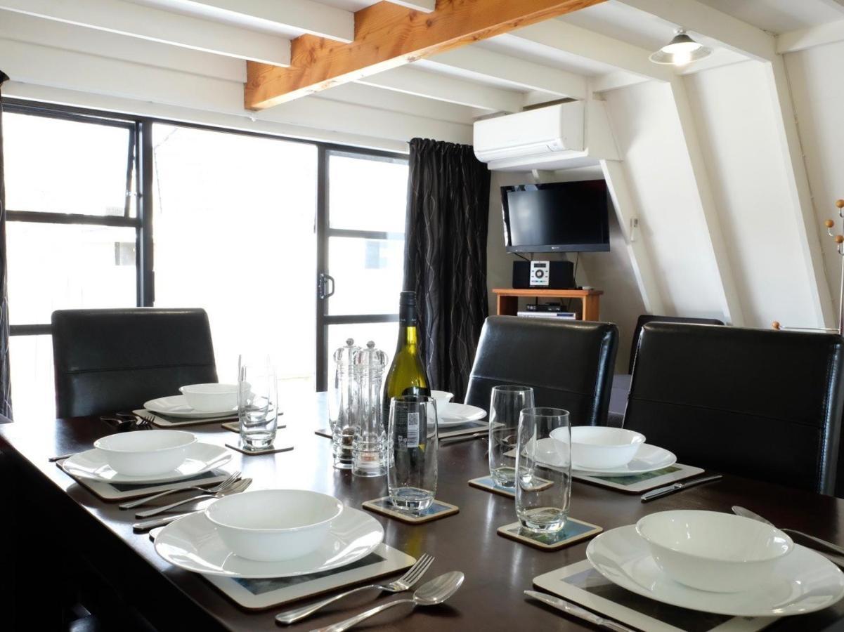 Central Ski Chalet - Ohakune Holiday Home Екстериор снимка