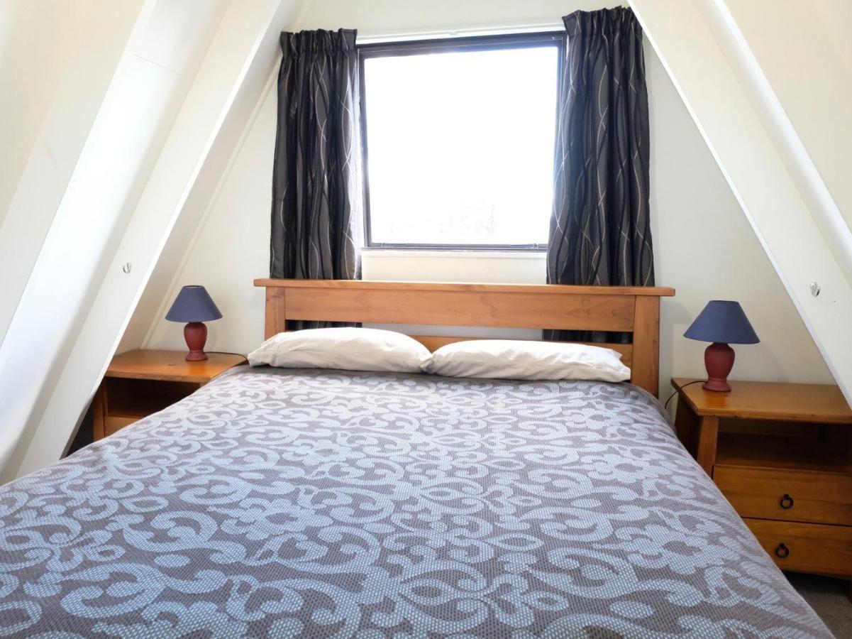 Central Ski Chalet - Ohakune Holiday Home Екстериор снимка