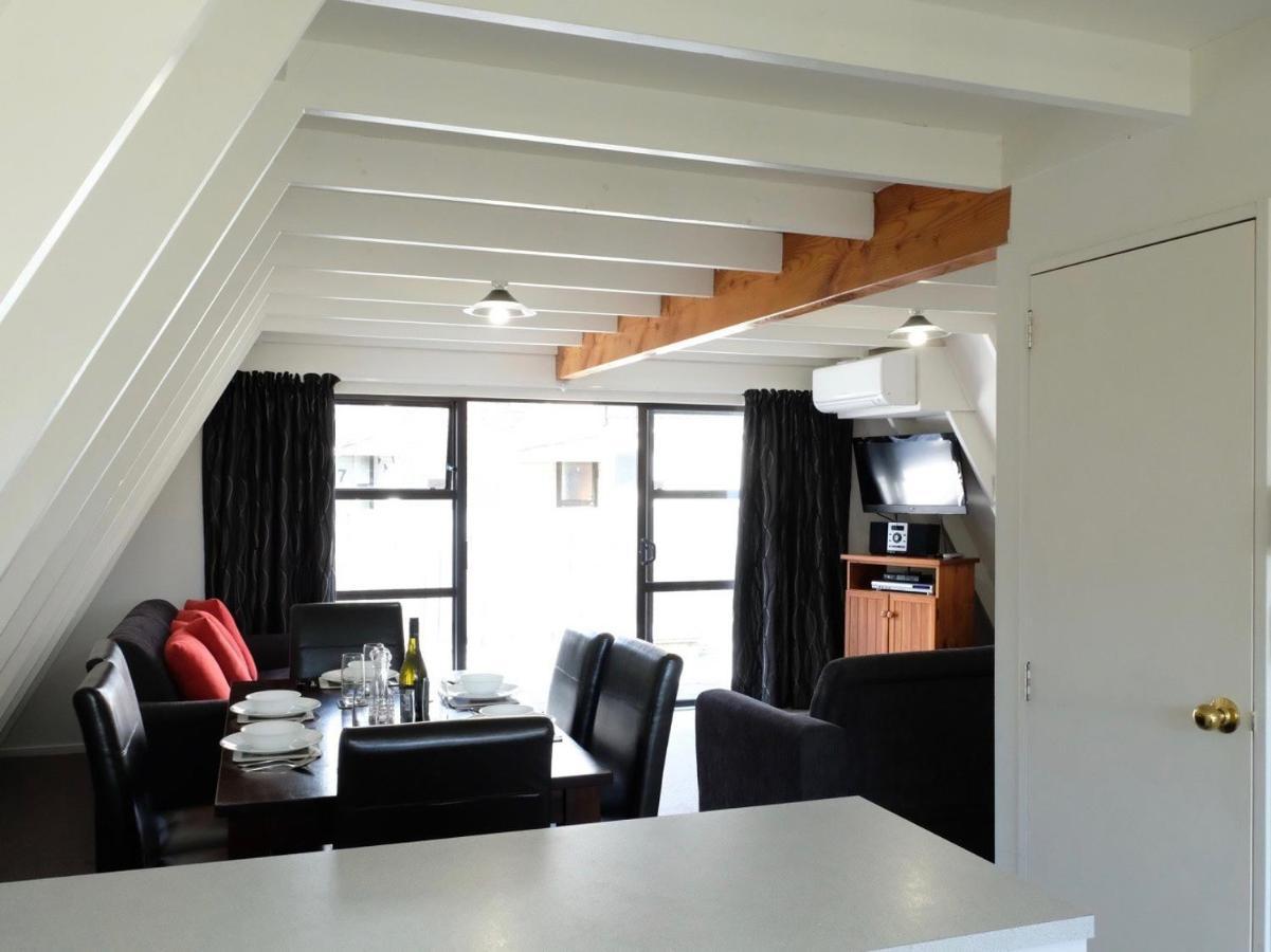 Central Ski Chalet - Ohakune Holiday Home Екстериор снимка