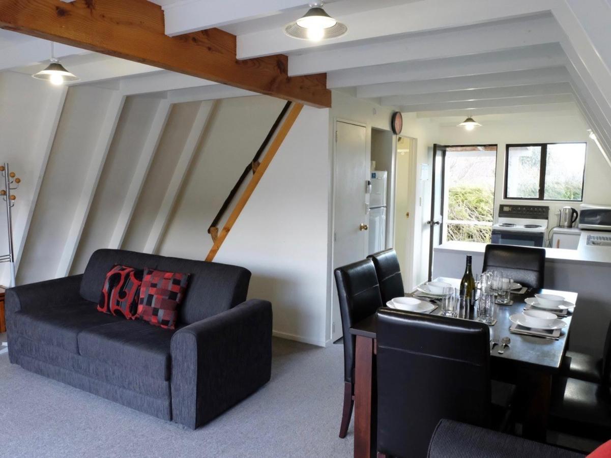 Central Ski Chalet - Ohakune Holiday Home Екстериор снимка